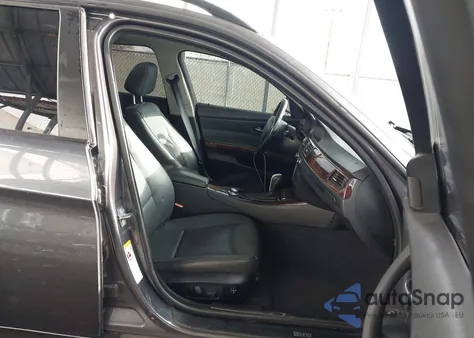 2008 BMW 328Xi из США, поврежденный, VIN WBAVT73558FZ37235